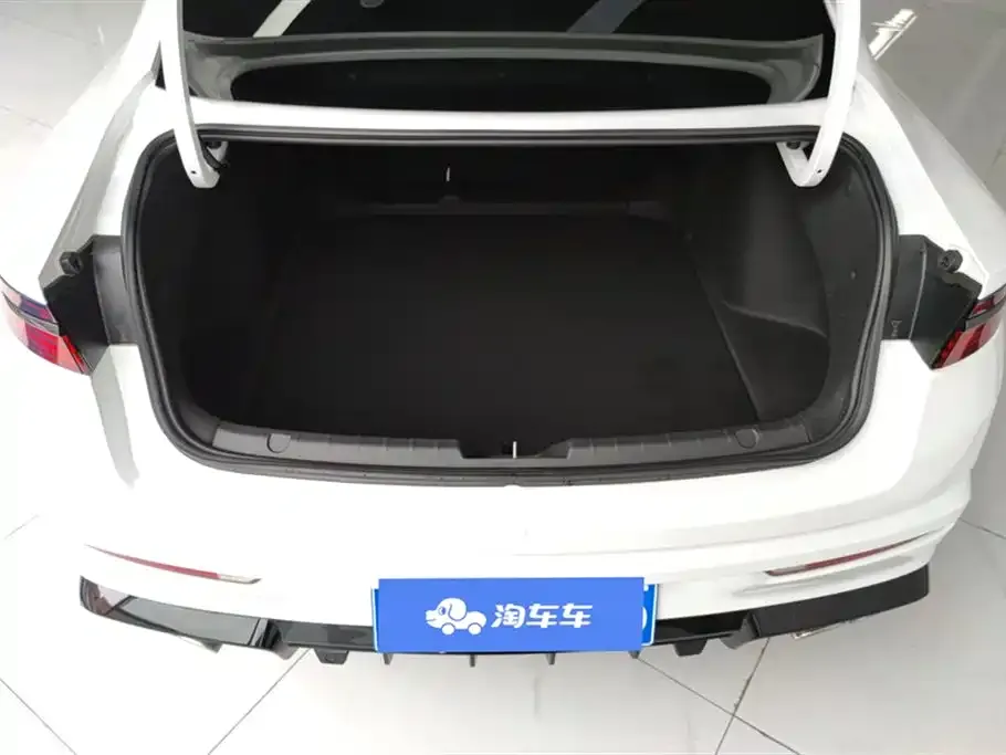 Geely Xingrui 2024 из CN, фото 4