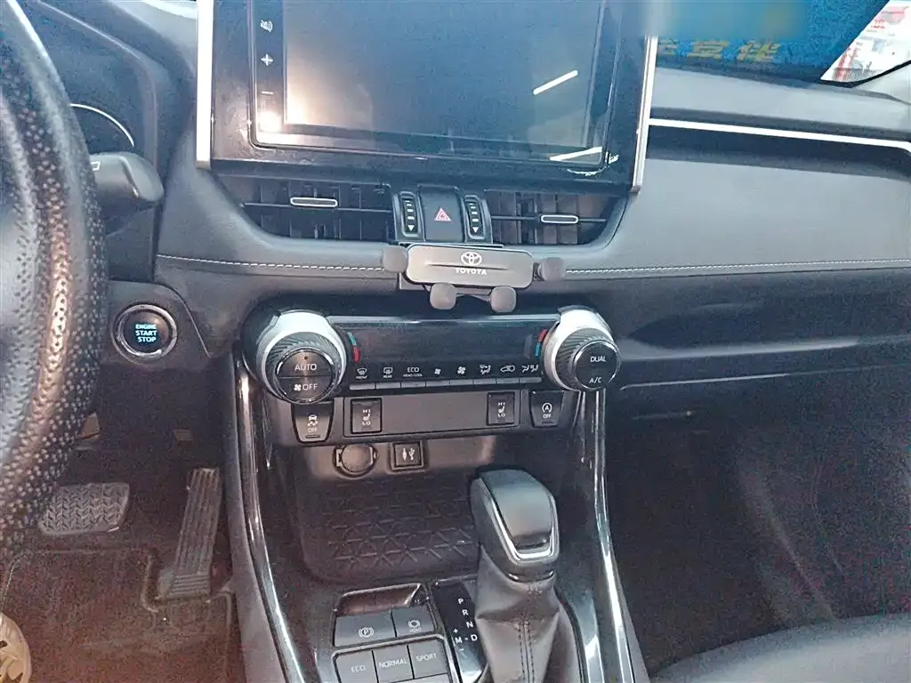 Toyota RAV4 2021 из CN, фото 5