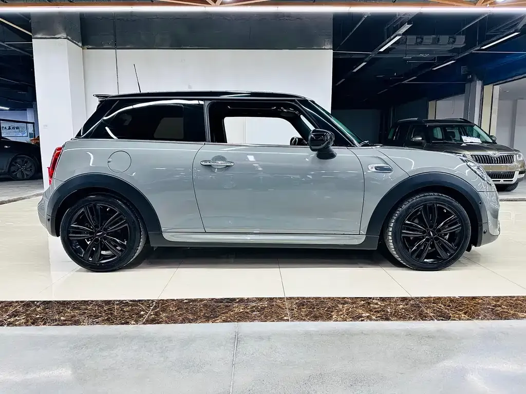 MINI Cooper (3-door) 2021 из CN, фото 6