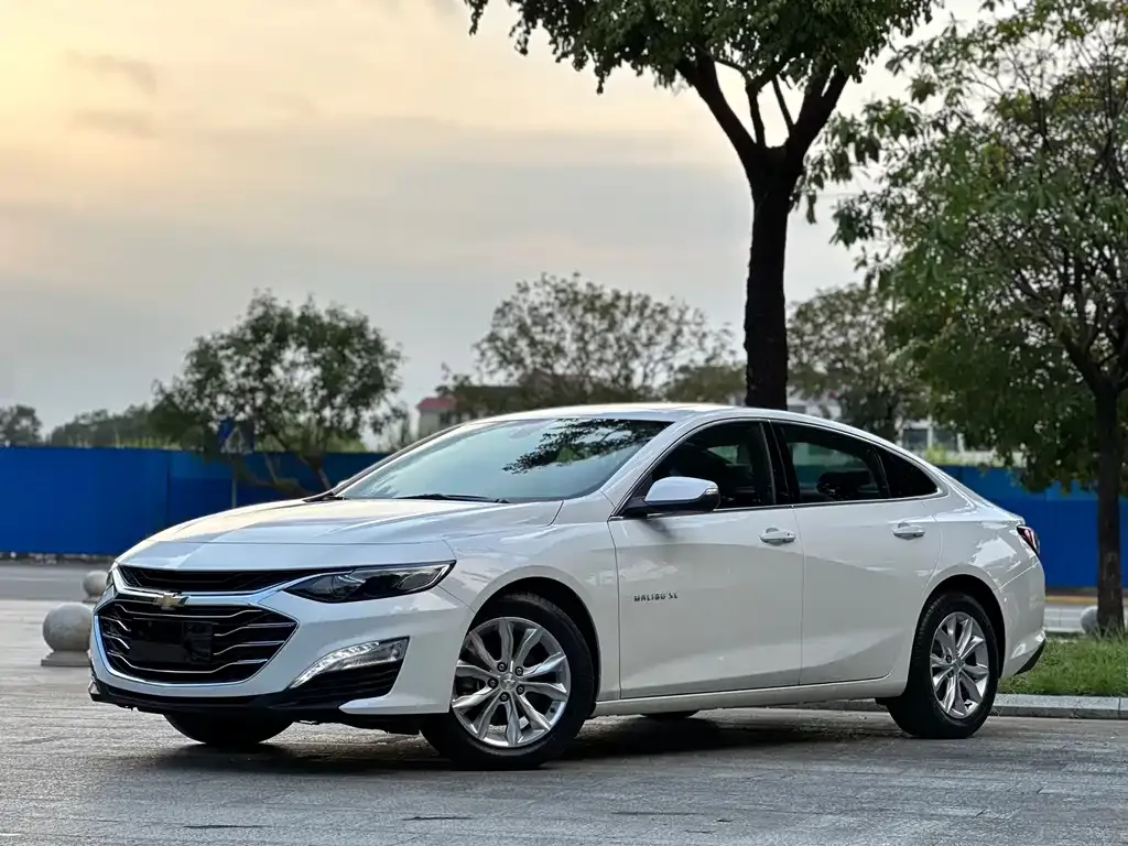 Chevrolet Malibu XL 2022 из CN, фото 1