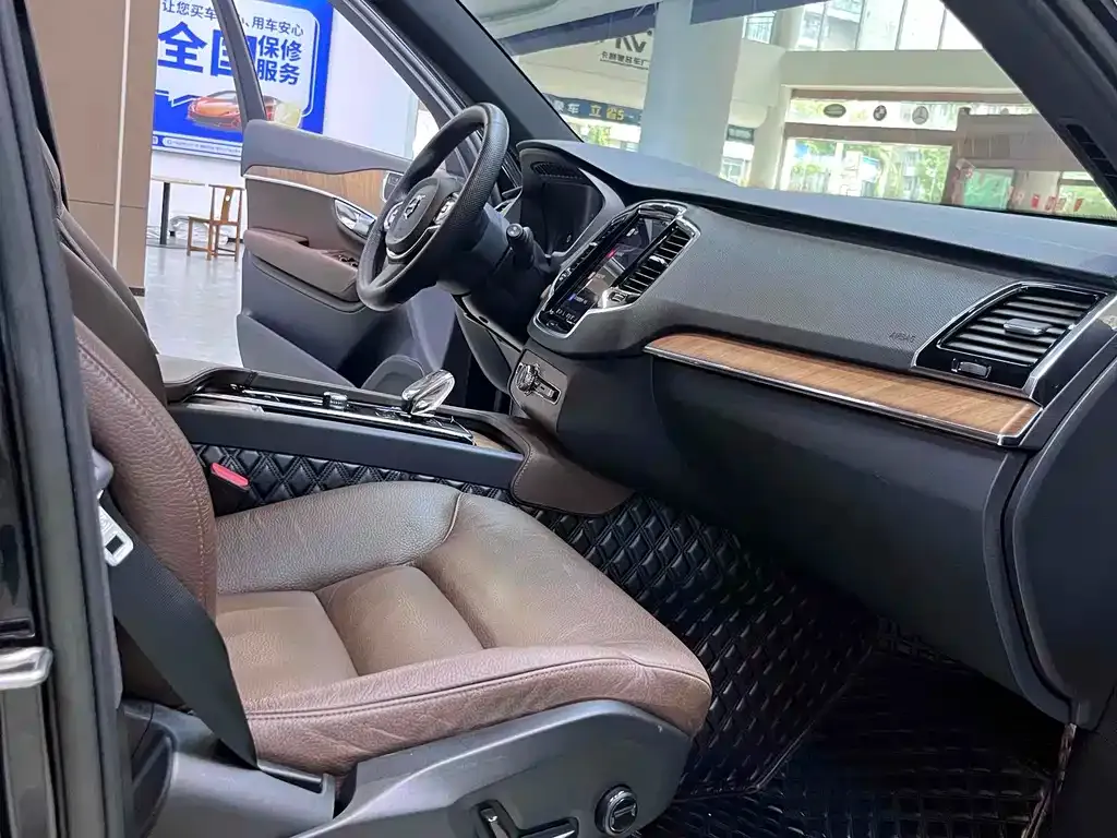 Volvo XC90 2022 из CN, фото 10