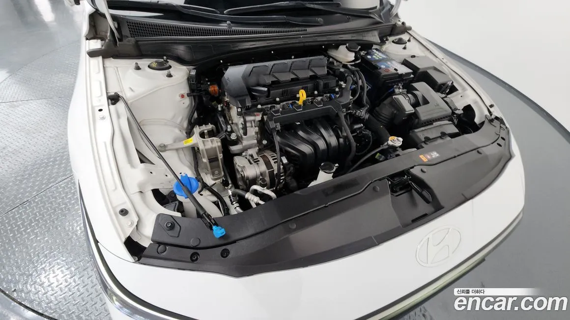 Hyundai AVANTE 2024 из KR, фото 6