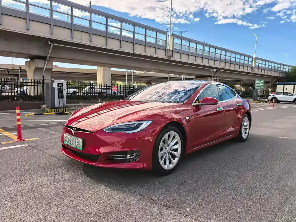 Tesla Model S 2024 из CN, фото 1