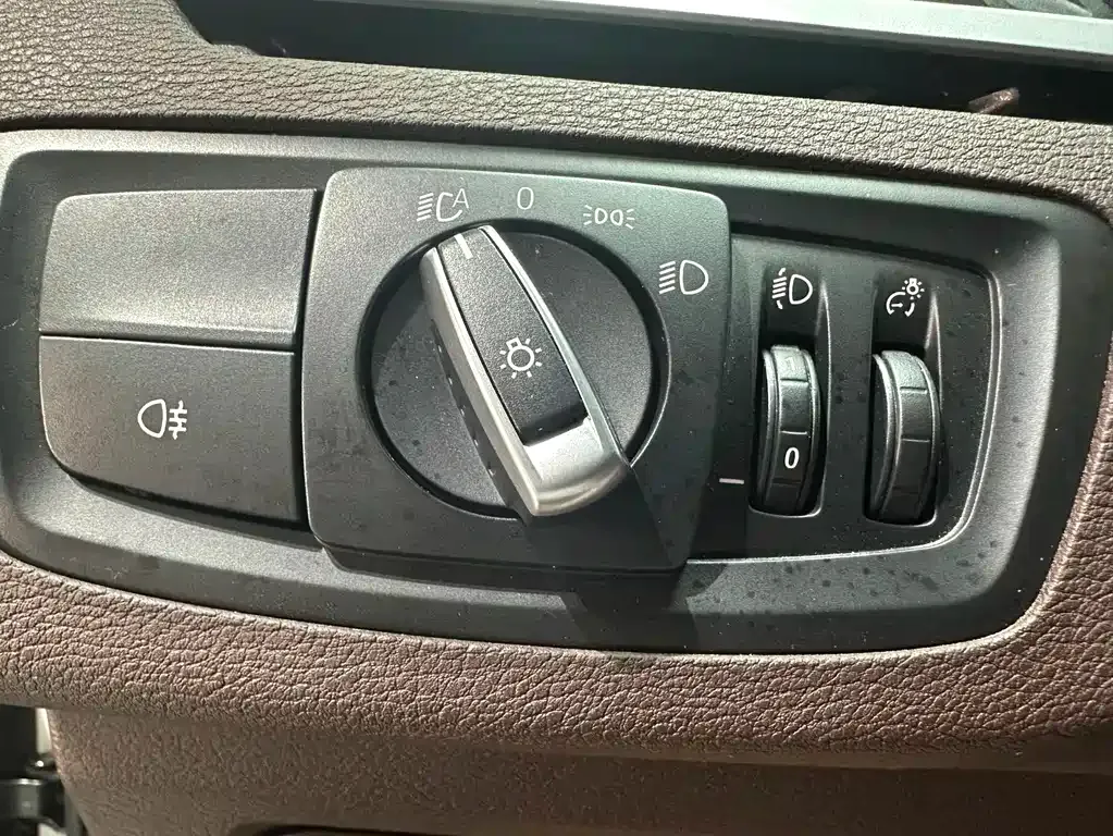 BMW X1 2021 из CN, фото 7