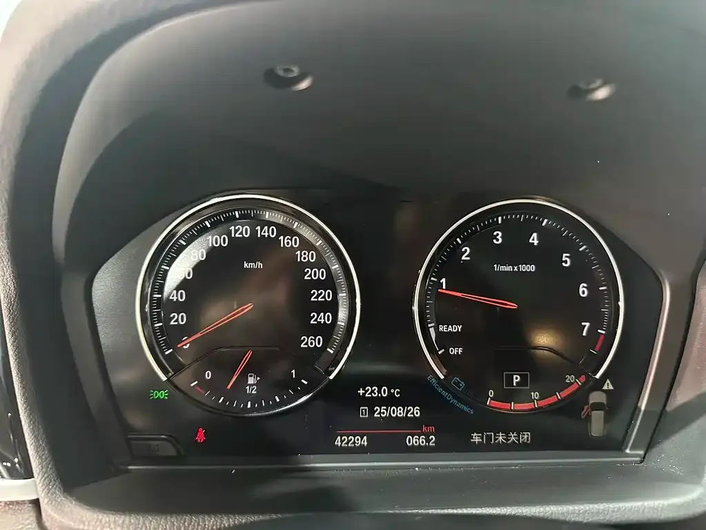 BMW X1 2021 из CN, фото 8