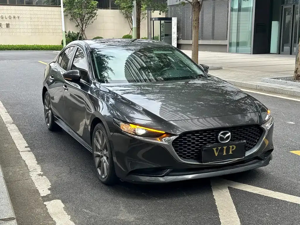Mazda 3 Axela 2022 из CN, фото 2