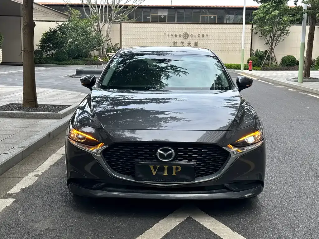 Mazda 3 Axela 2022 из CN, фото 3