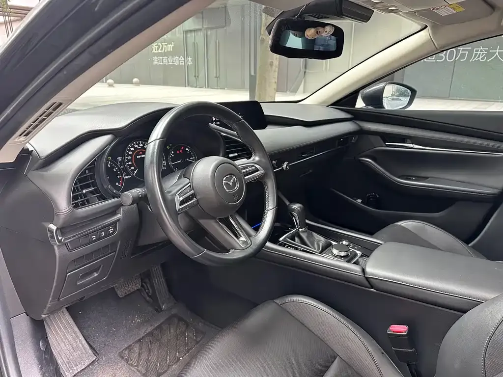 Mazda 3 Axela 2022 из CN, фото 9