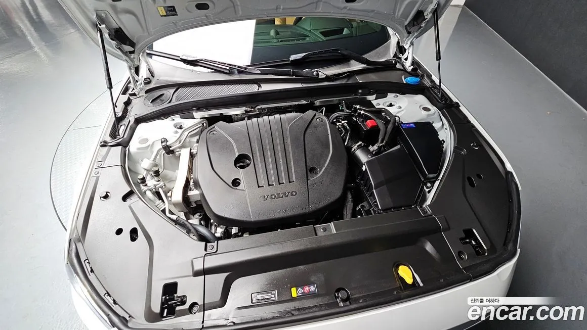 Volvo S90 2025 из KR, фото 6