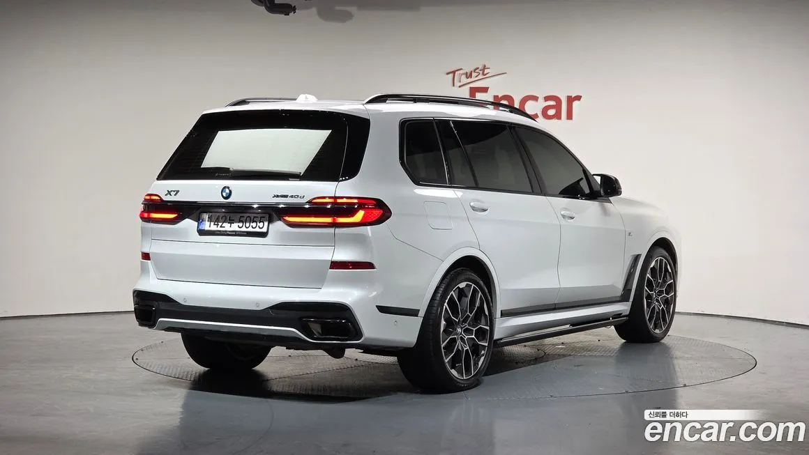 BMW X7 2024 из KR, фото 2