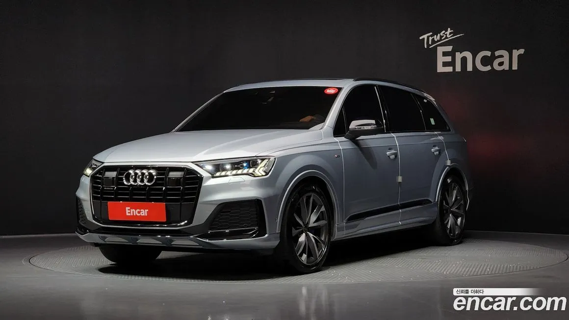 Audi Q7 2023 из KR, фото 1