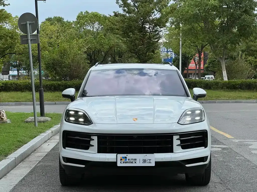 Porsche Cayenne 2025 из CN, фото 2