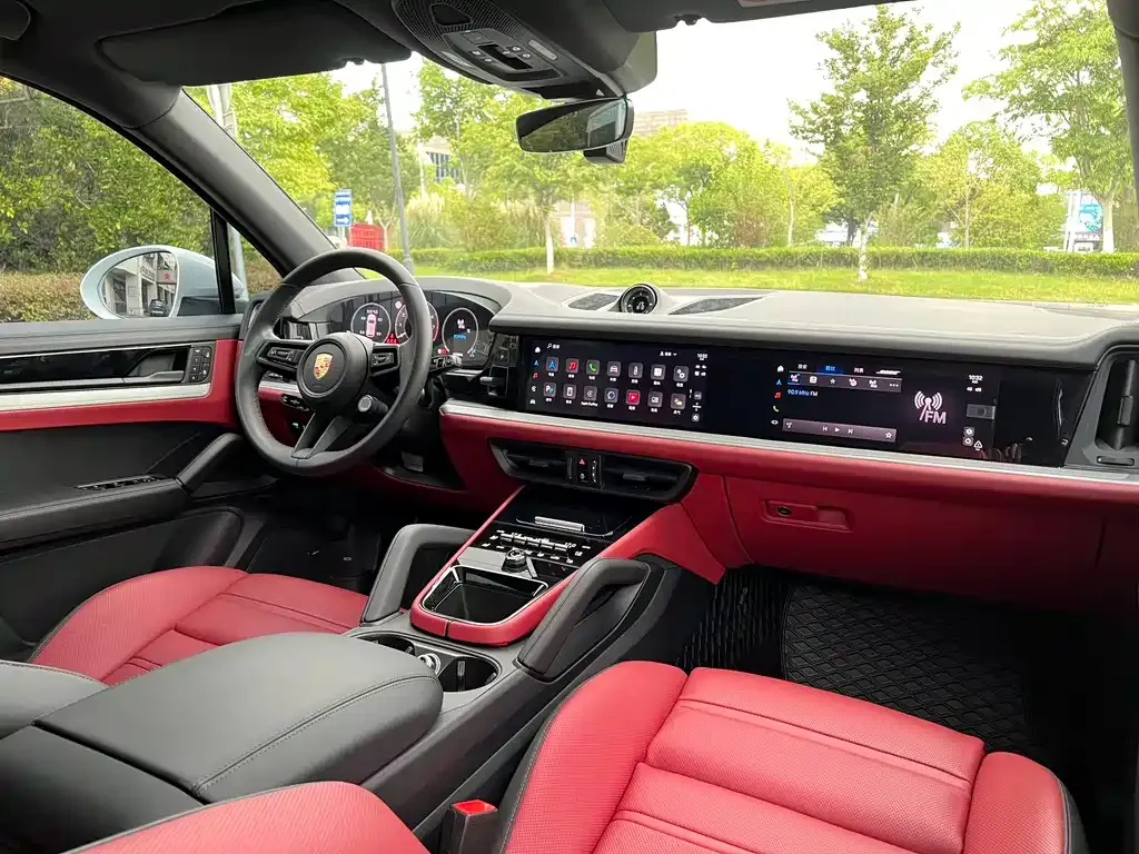 Porsche Cayenne 2025 из CN, фото 7