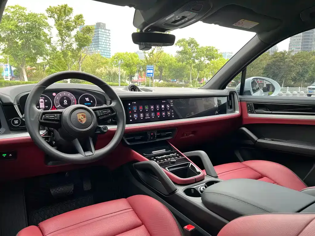 Porsche Cayenne 2025 из CN, фото 8