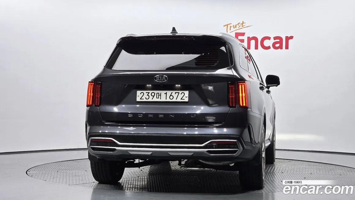 Kia Sorento — фото 4