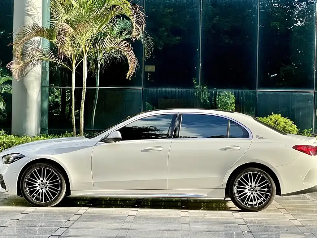 Mercedes-Benz C-Class 2023 из CN, фото 7