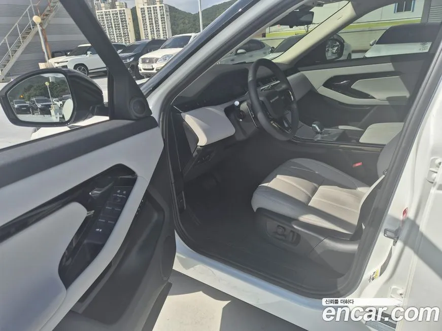Land Rover Range Rover Evoque 2024 из KR, фото 5