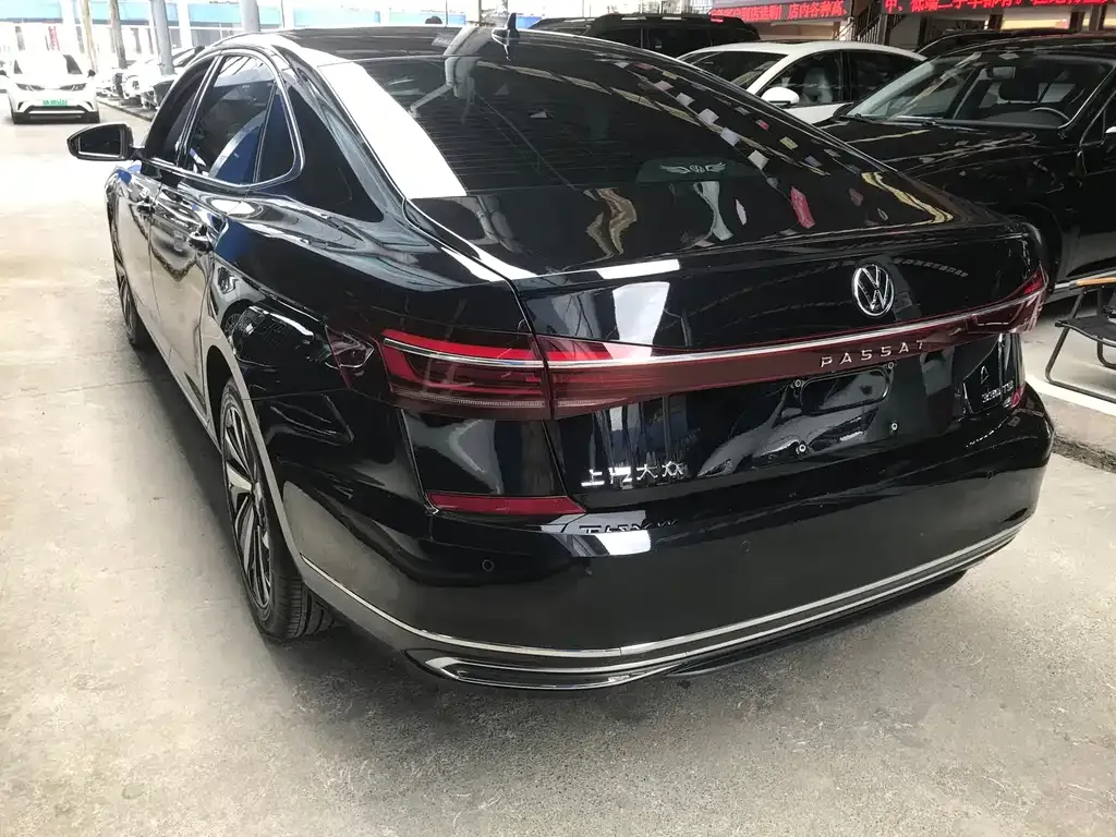 Volkswagen Passat 2022 из CN, фото 5