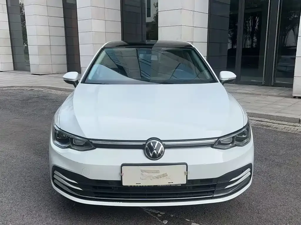Volkswagen Golf 2022 из CN, фото 2