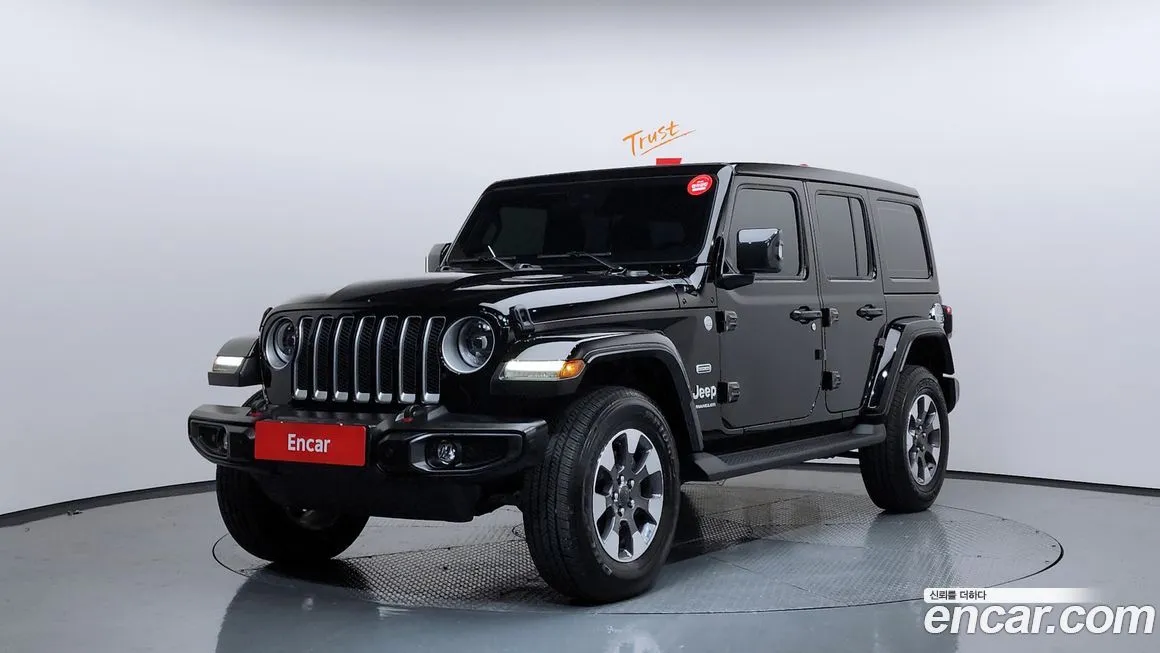 Jeep Wrangler — фото 1