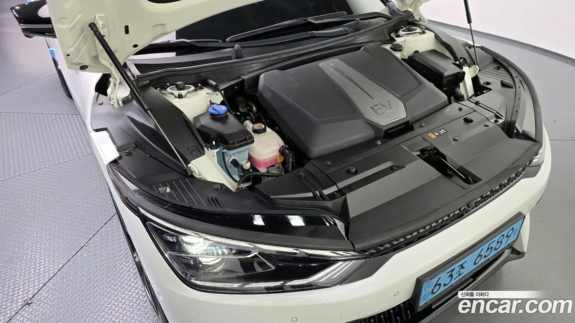 Kia EV6 2023 из KR, фото 6