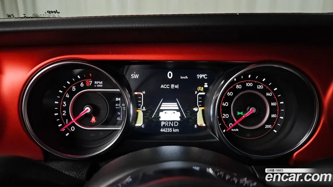 Jeep Gladiator 2021 из KR, фото 8