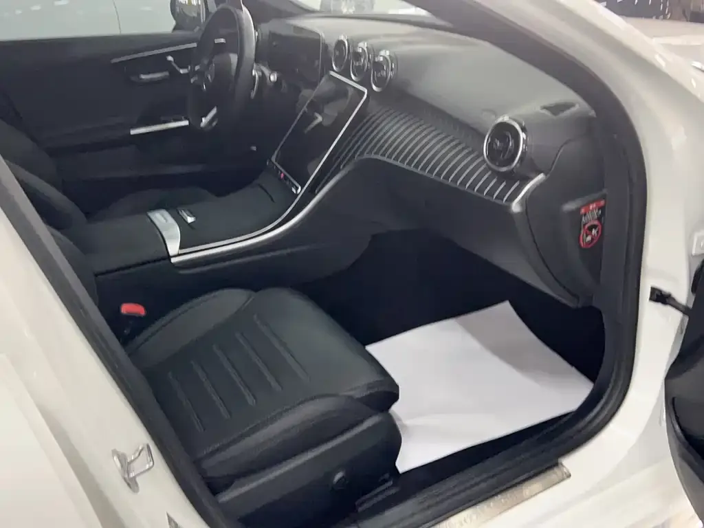 Mercedes-Benz C-Class 2023 из CN, фото 7
