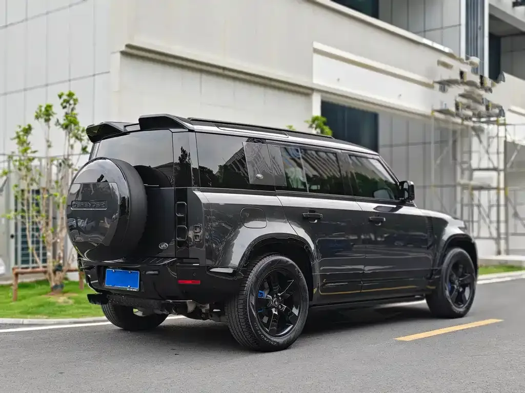 Land Rover Defender — фото 4