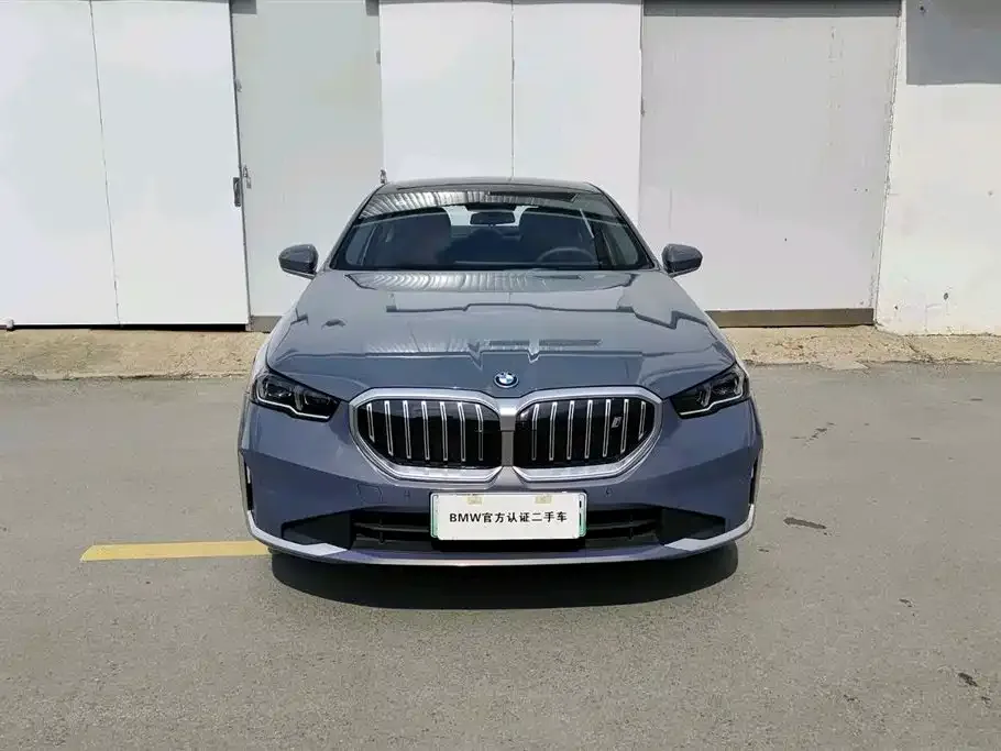 BMW i5 2024 из CN, фото 3
