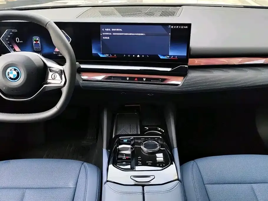 BMW i5 2024 из CN, фото 9