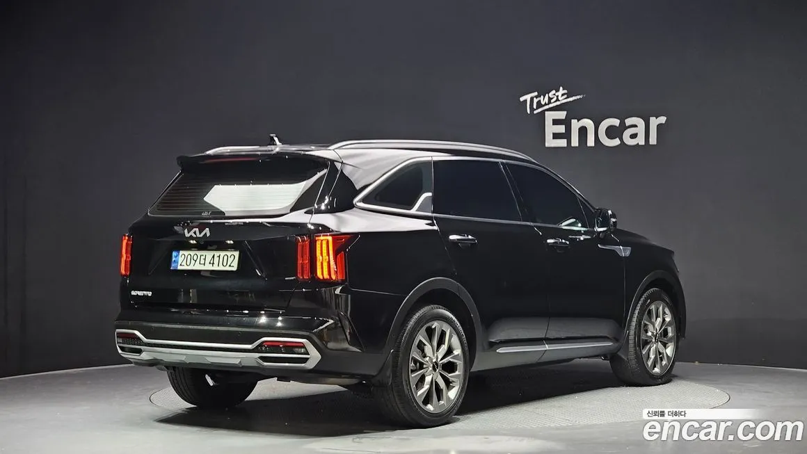 Kia Sorento — фото 2
