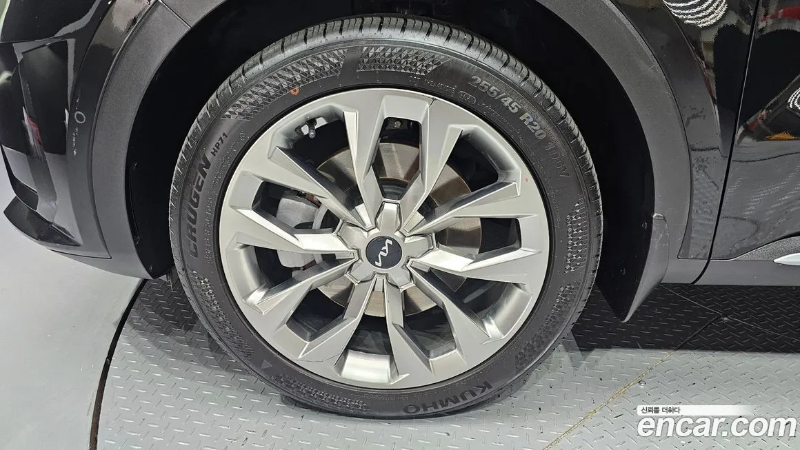 Kia Sorento — фото 5