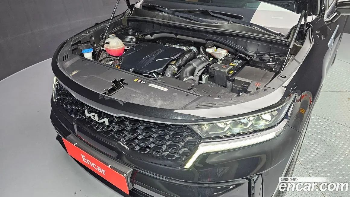 Kia Sorento — фото 6