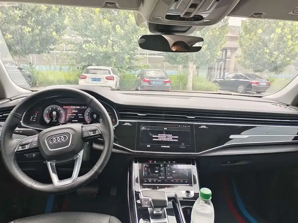 Audi Q8 2022 из CN, фото 9