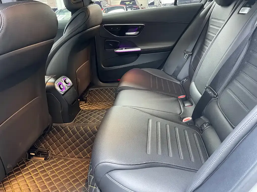 Mercedes-Benz C-Class 2023 из CN, фото 8