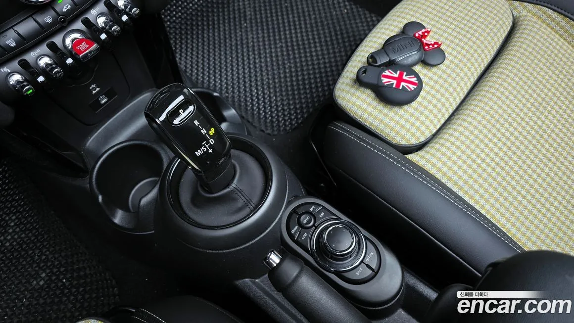 [object Object] Cooper Convertible 2024 из KR, фото 9