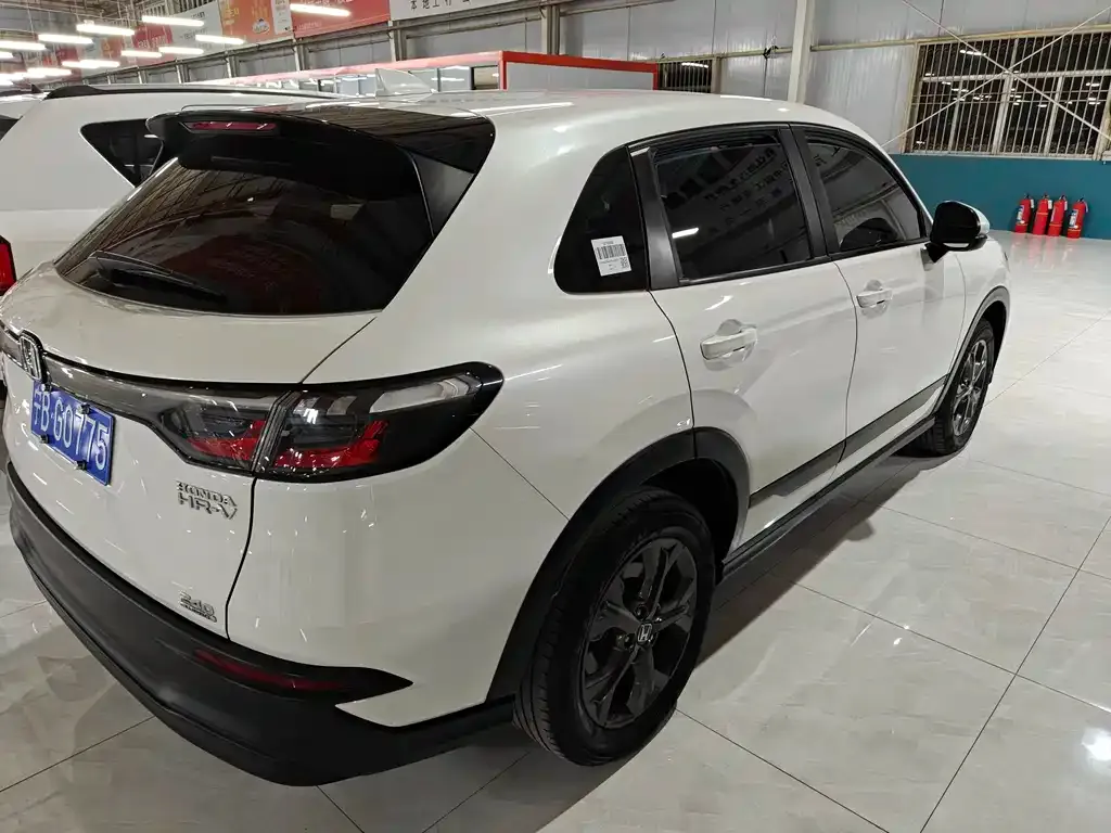Honda HR-V 2023 из CN, фото 9