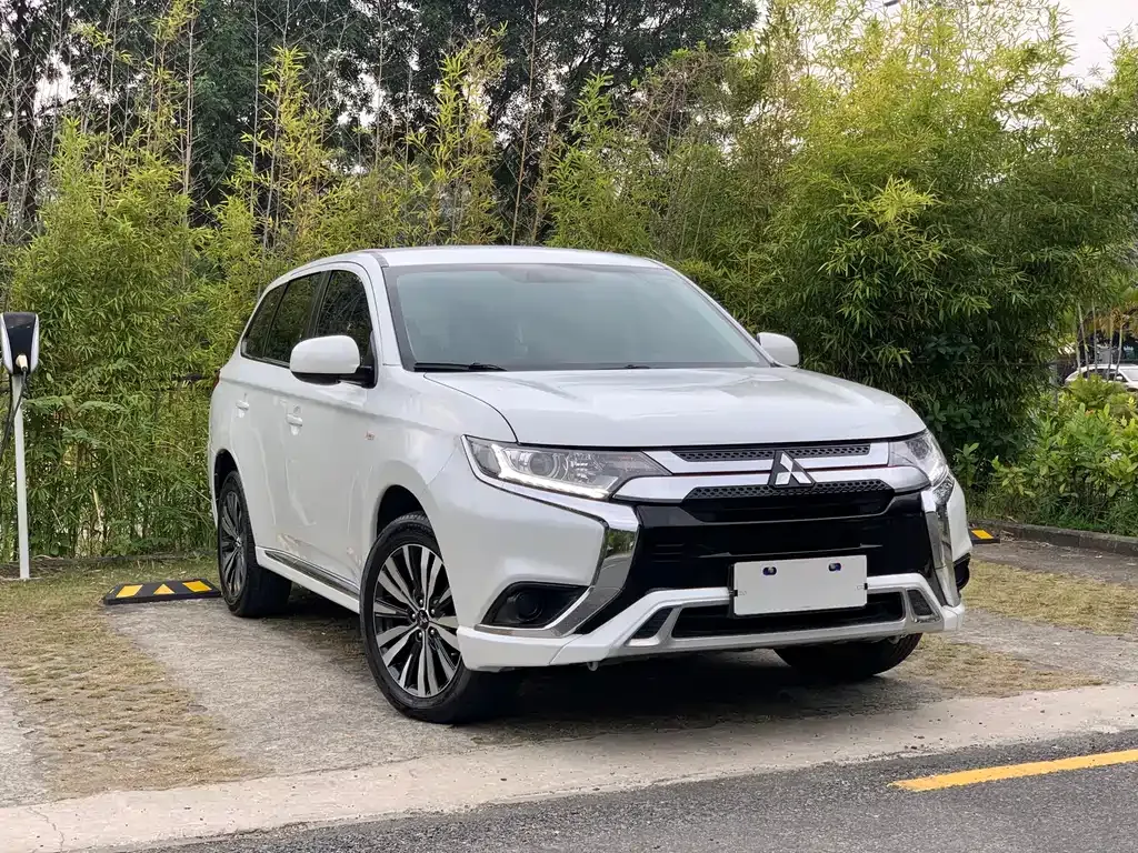 [object Object] Outlander 2022 из CN, фото 3