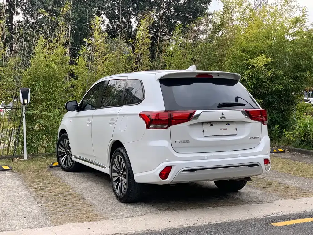 [object Object] Outlander 2022 из CN, фото 4