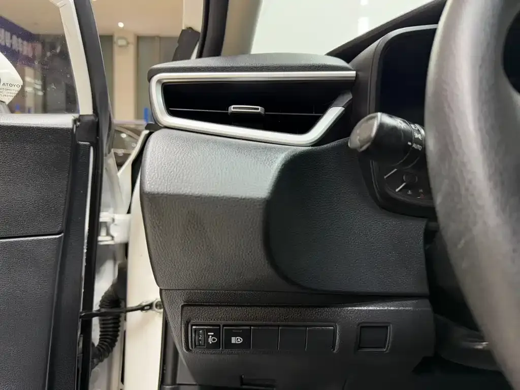 Toyota Corolla 2022 из CN, фото 9