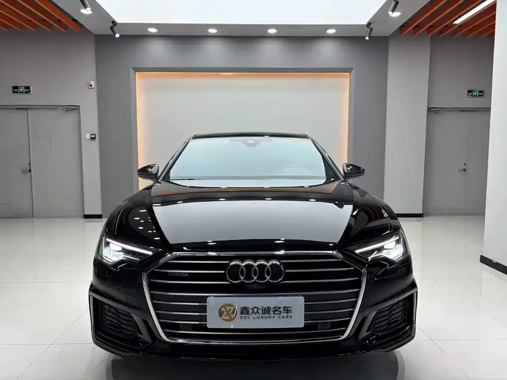 Audi A6L 2022 из CN, фото 2