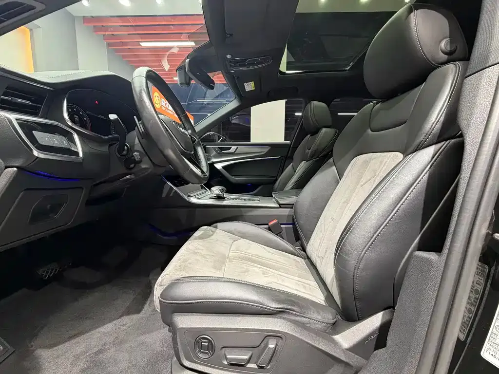 Audi A6L 2022 из CN, фото 8