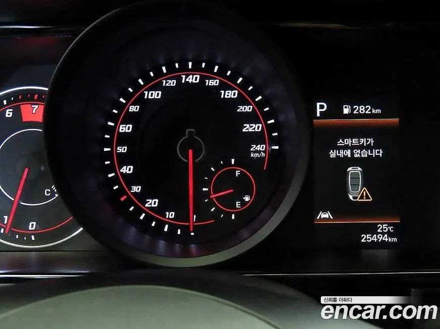 Hyundai AVANTE — фото 9