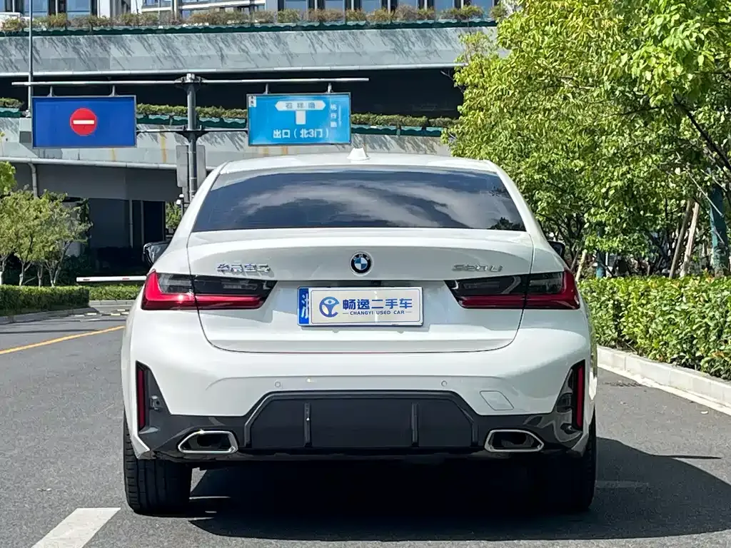 BMW 3 Series 2024 из CN, фото 4