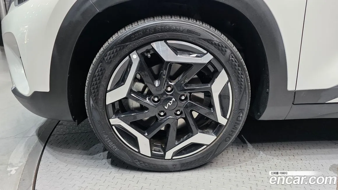 Kia Seltos 2023 из KR, фото 5