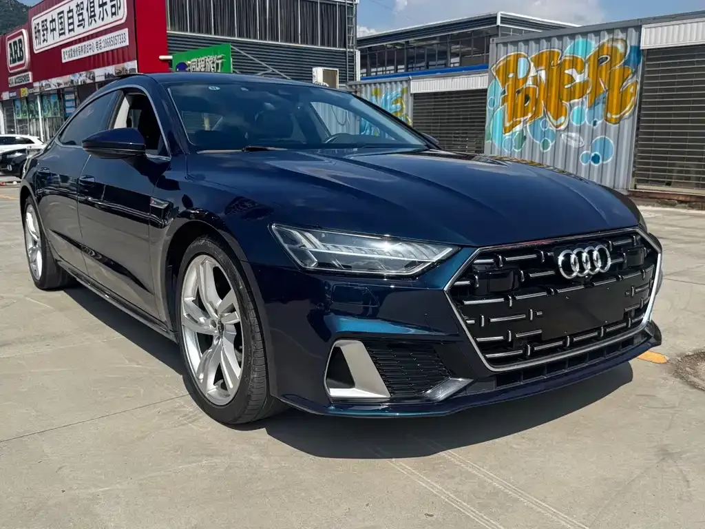 Audi A7L 2022 из CN, фото 3