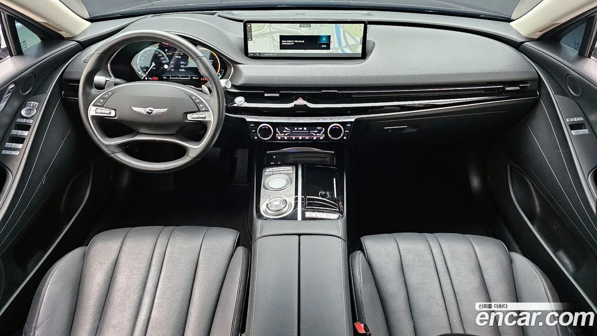 Genesis G80 — фото 7