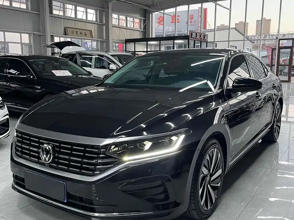Volkswagen Passat 2022 из CN, фото 1