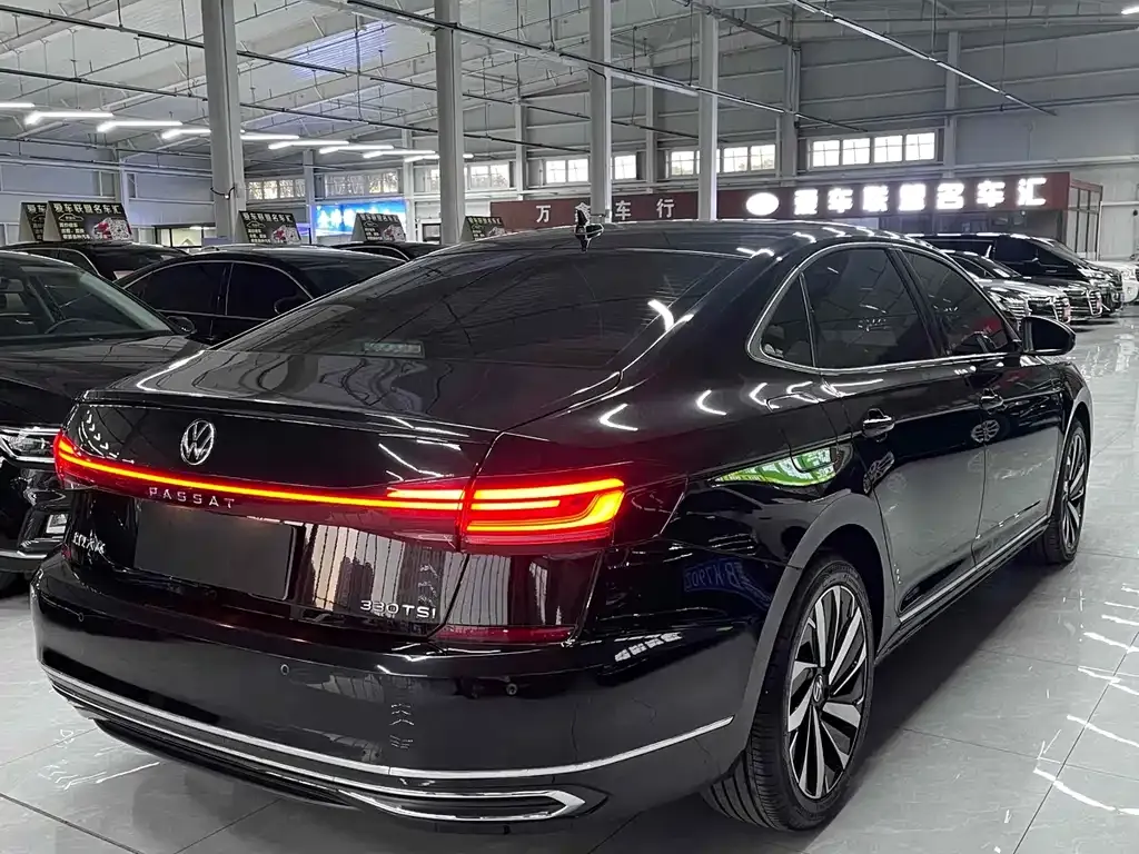 Volkswagen Passat 2022 из CN, фото 4