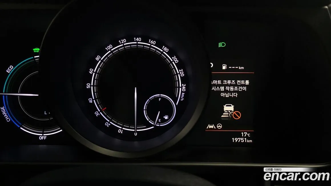 Hyundai AVANTE — фото 8
